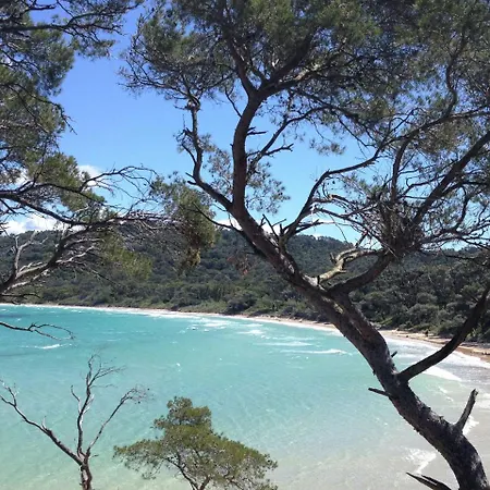 Exquisite Holiday By The Beach In Casa de Férias